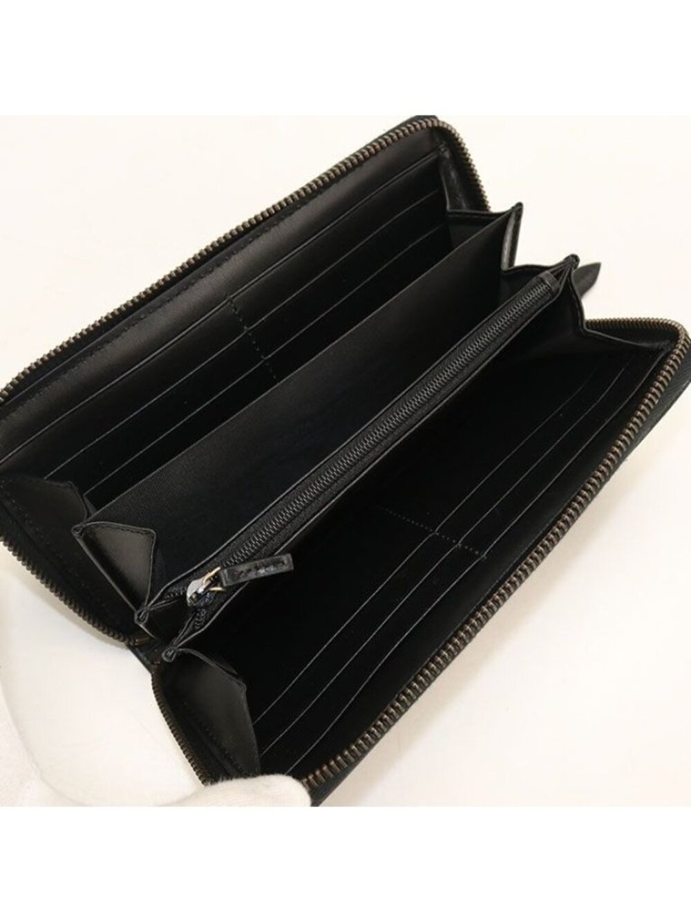 Gucci GG Marmont Wallet Zip Around Leather - Picture 3 of 7